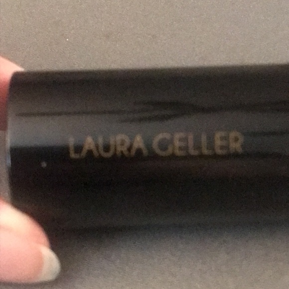 Laura Geller brush - Picture 2 of 6